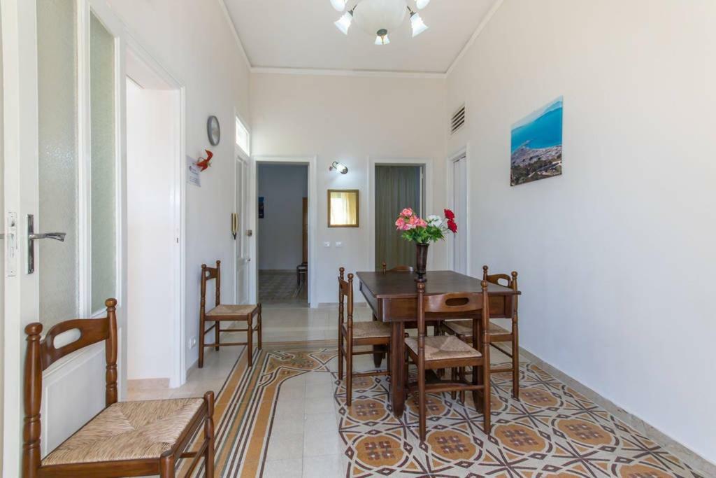 The Twins Rooms In Trapani 1 Eksteriør billede